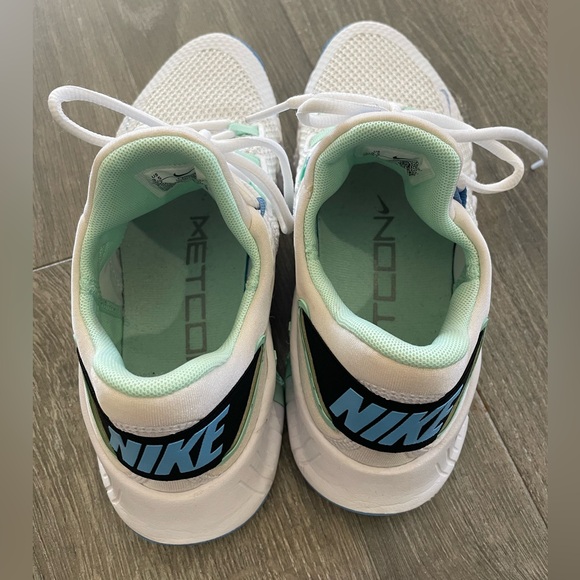 Women’s  Free Metcon 4 'White Mint Foam' - Picture 6 of 8